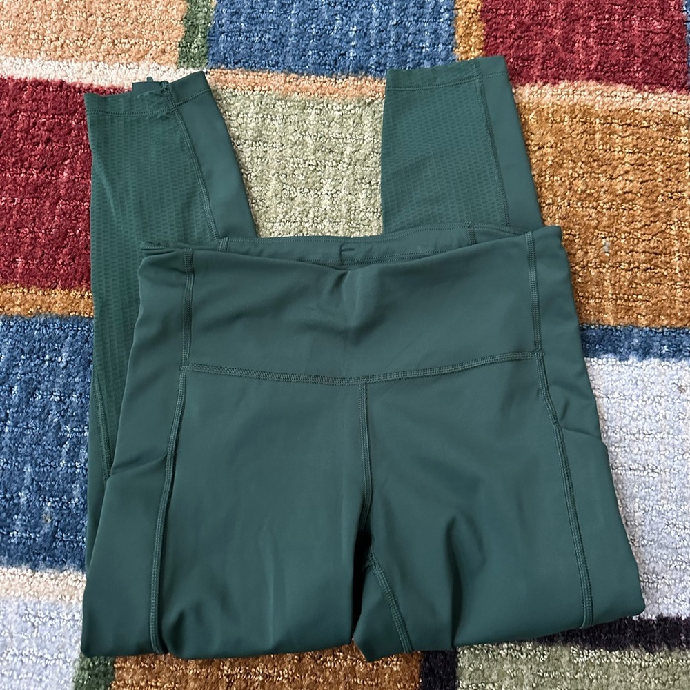 Athleta Forest Green 7/8 Leggings